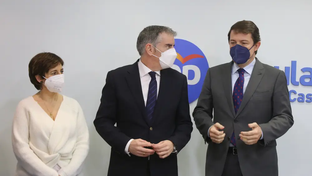 Alfonso Fernández Mañueco se reúne con el presidente de CSIF, Benjamín Castro