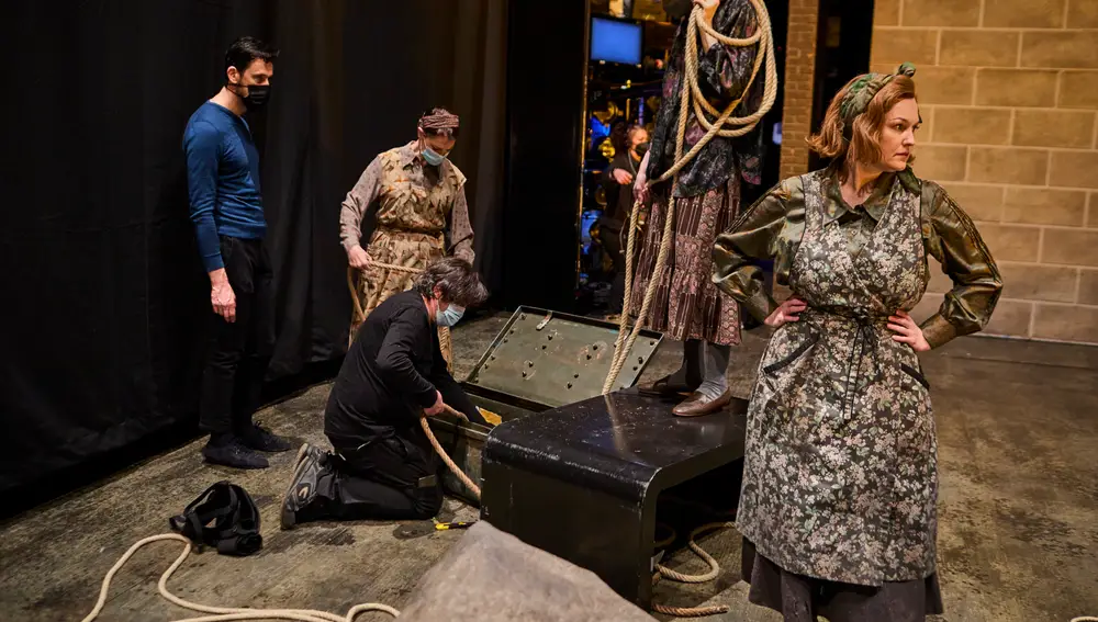 Entre bambalinas. “El Ocaso de los Dioses” de Richard Wagner en el Teatro Real. Con la Dirección musical de Pablo Heras-Casado y el Director de escena, Robert Carsen Coro y Orquesta Titulares del Teatro Real.