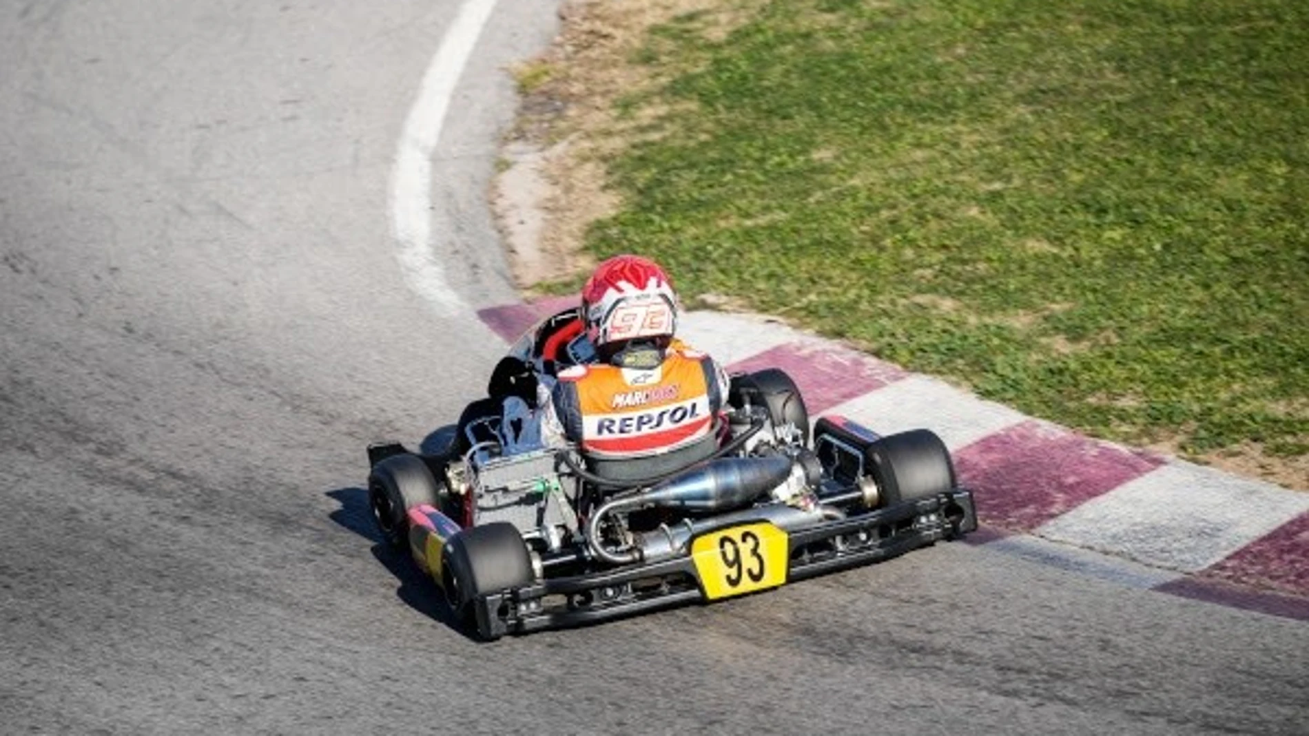Marc Márquez ha entrenado con un kart en el circuito de El Vendrell