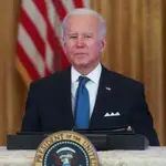  Biden, a un periodista que preguntó por la inflación: “Estúpido hijo de puta”