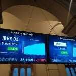 Pantalla del Ibex 35, el principal indicador del parqué madrileño de la Bolsa este miércoles 26 de enero