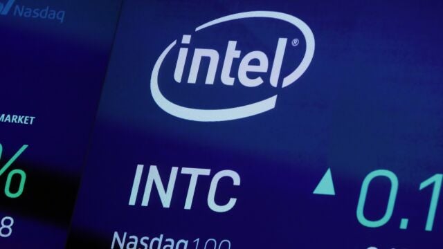 Logo de Intel en una pantalla