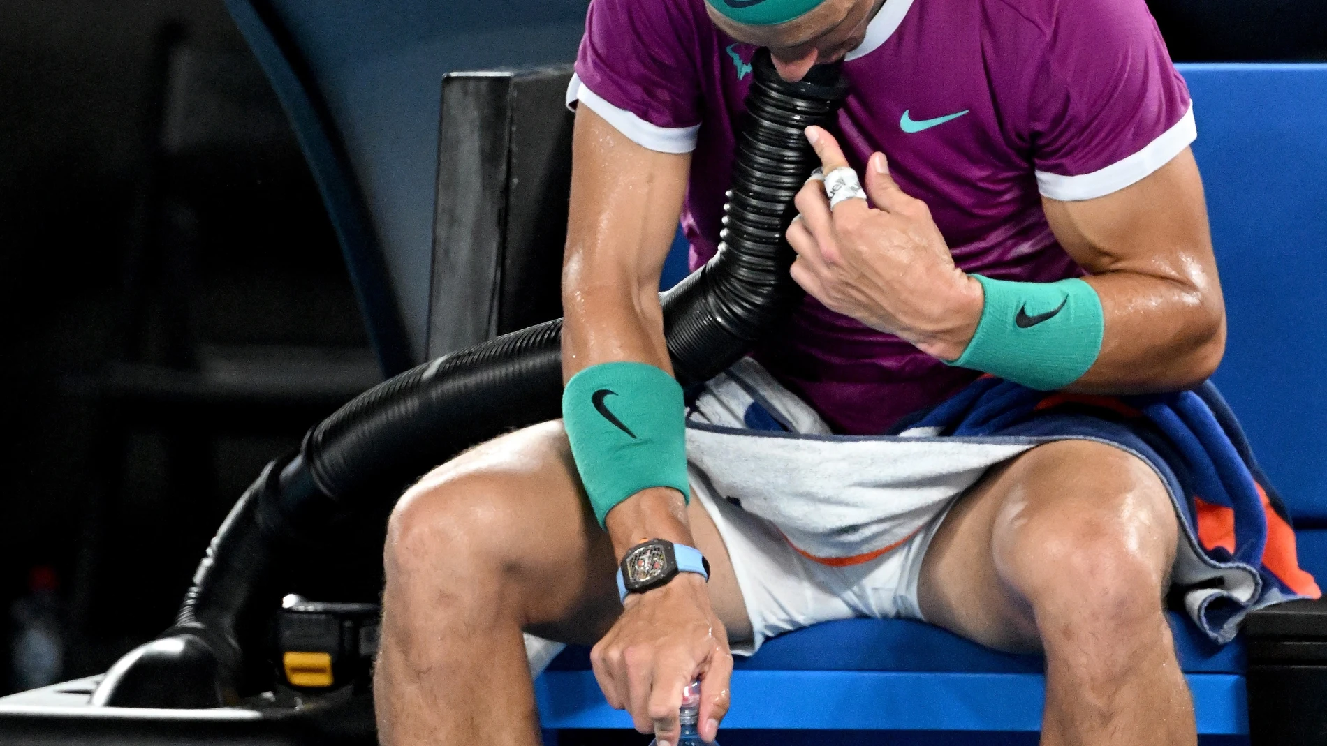Nadal, en un descanso de la semifinal del Open de Australia ante Matteo Berrettini