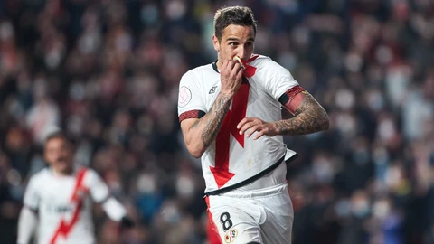 Trejo celebra el gol que mete al Rayo en semifinales