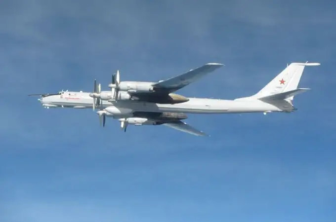 Moscú desafía a la OTAN con cazas y bombarderos estratégicos volando a las puertas de las fronteras de la Alianza Atlántica