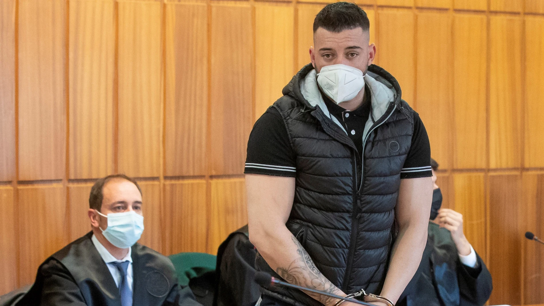 Iván G.P acusado por el doble asesinato de su madre y su hermano en su vivienda de Las Torres de Cotillas en 2018