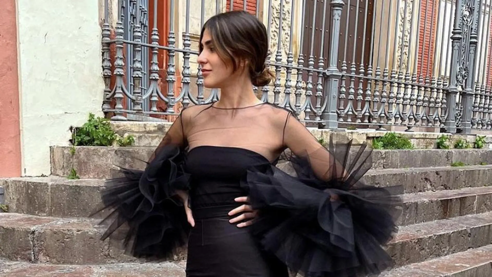 El vestido de flamenca de Mery Turiel que nos hace querer viajar a Sevilla  y disfrutar de la próxima Feria de Abril