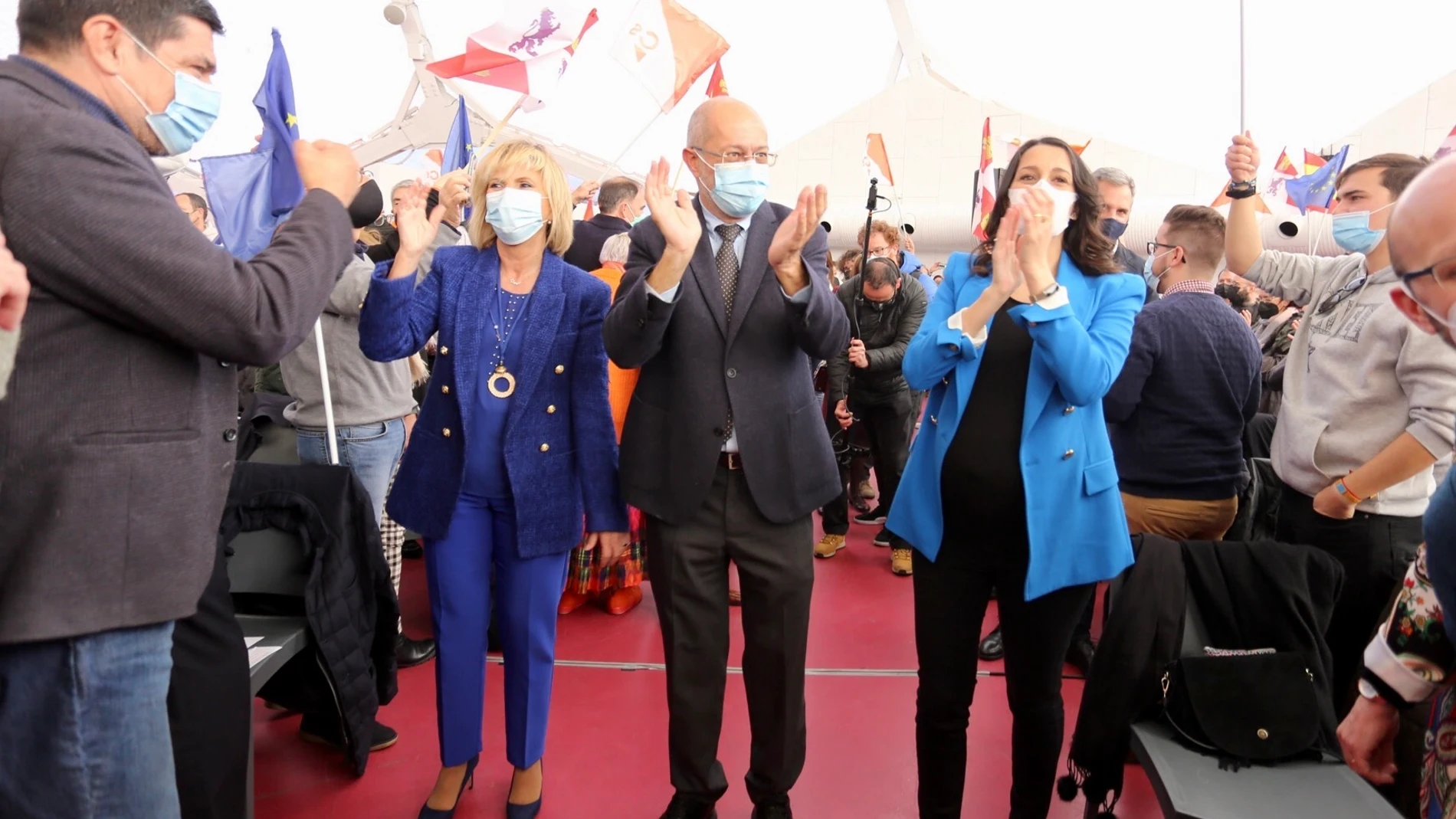 La presidenta de Ciudadanos, Inés Arrimadas, participa en el acto central de campaña de Ciudadanos Castilla y León junto al candidato a la Presidencia de la Junta de Castilla y León, Francisco Igea, y la exconsejera Inés Arrimadas