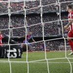 El gol de Alves, el cuarto del Barcelona al Atlético
