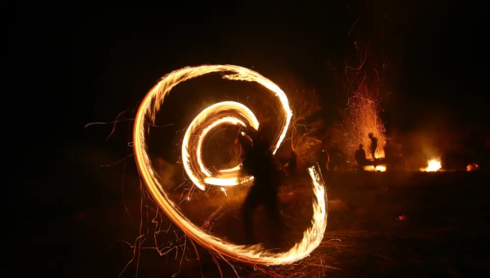 Celebración de la ceremonia de las Fachizas en Burbia (León)