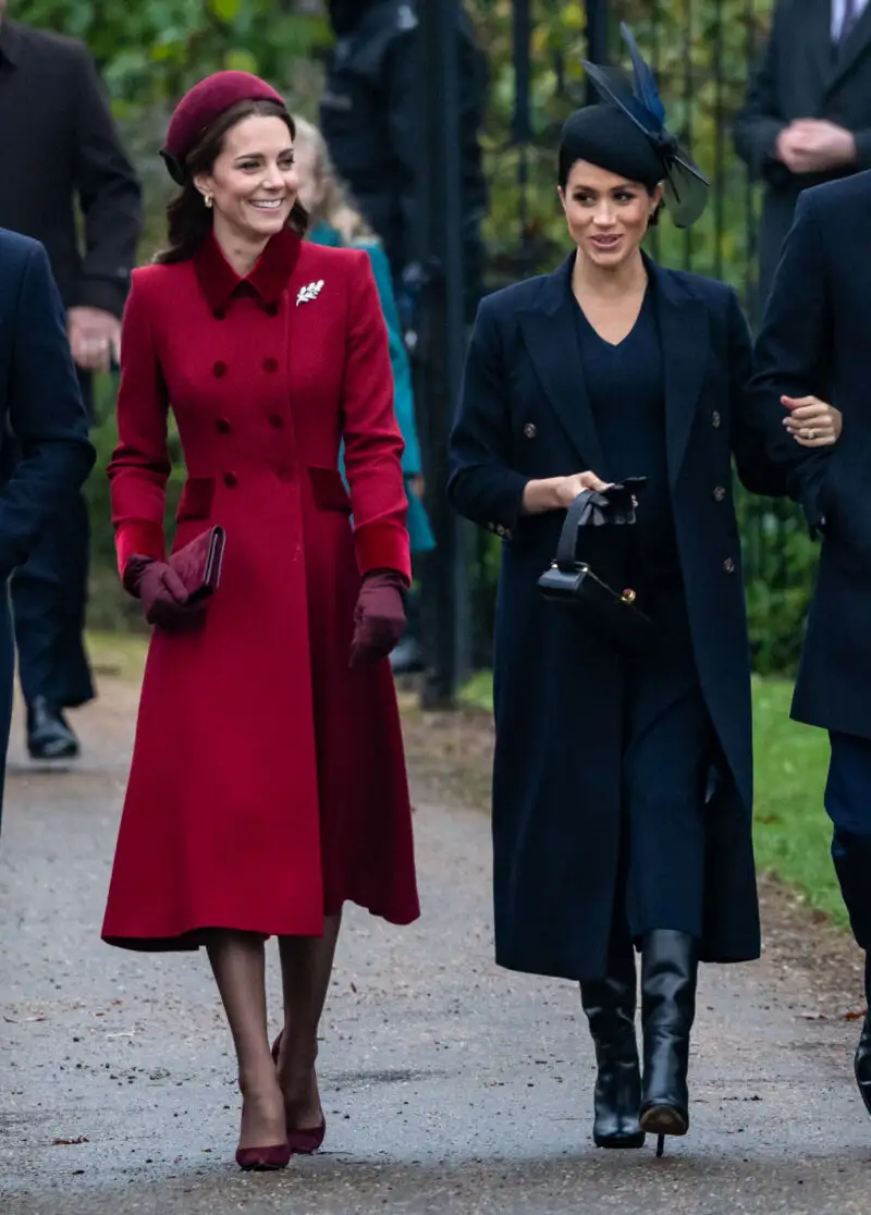 Kate Middleton, duquesa de Cambridge y Meghan Markle, duquesa de Sussex asistieron al servicio del día de Navidad en Sandringham en Norfolk, Inglaterra
