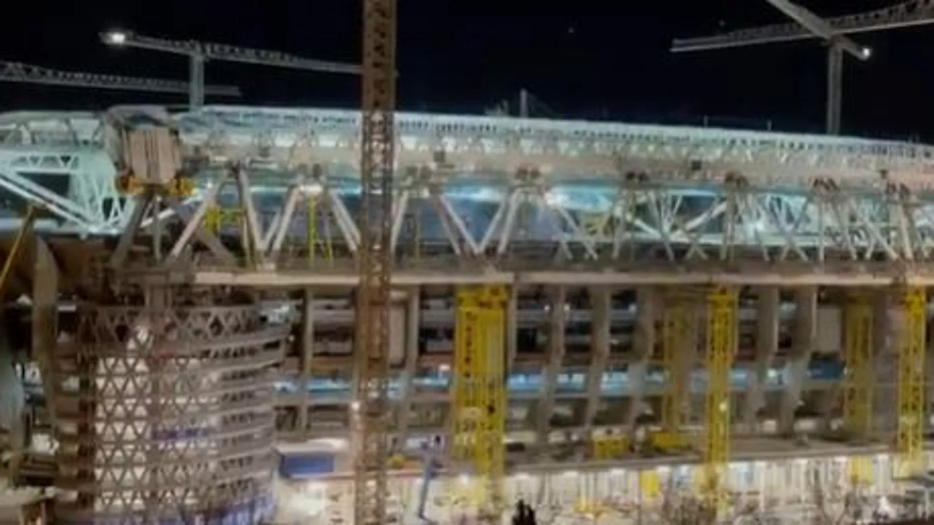 Pruebas de iluminación del Nuevo Bernabéu
