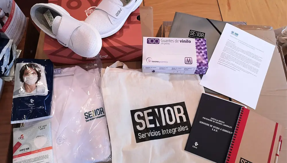 Material entregado a los auxiliares