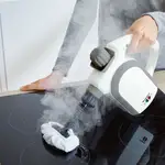 Limpiador a vapor de mano de la marca Silvercrest , se puede usar para limpiar cualquier superficie