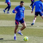 Matheus Cunha, en un entrenamiento con el Atlético