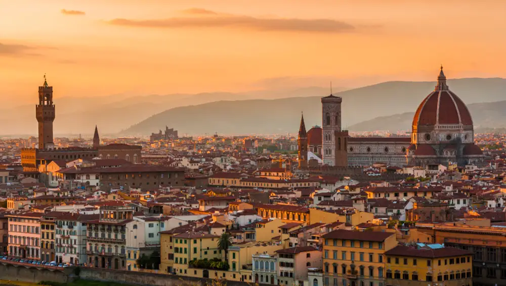 Fotografía de la ciudad de Florencia al atardecer | Fuente: Civitatis