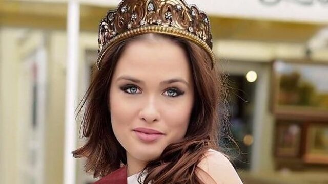 De Miss Turismo a «signorina»