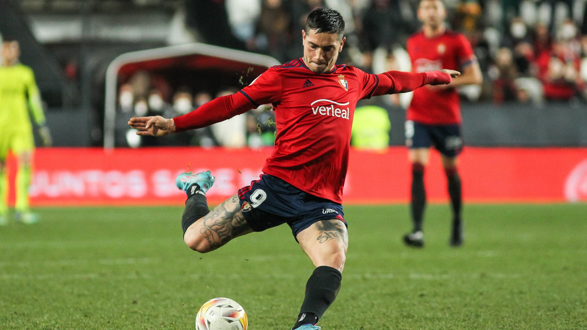 Chimy Avila of Osasuna in action during the Spanish League, La Liga Santander, football match played between Rayo Vallecano and CA Osasuna at Vallecas stadium on February 12, 2022, in Madrid, Spain.
AFP7 
12/02/2022 ONLY FOR USE IN SPAIN