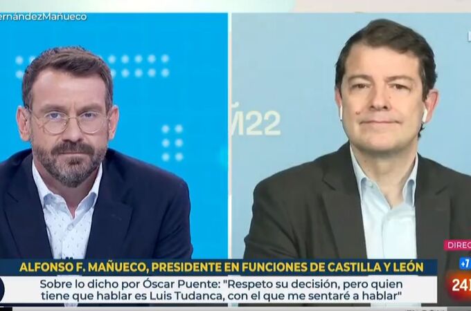 El presidente en funciones de Castilla y León, Alfonso Fernández Mañueco, durante la entrevista en RTVE