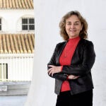 La escritoria y catedrática de la US Adela Muñoz, en una imagen tomada en las Setas de Sevilla
