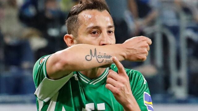 Andrés Guardado con el Betis. EFE/EPA/ANATOLY MALTSEV