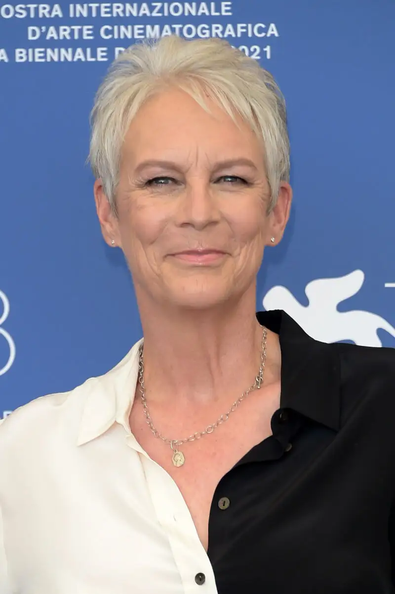 La actriz Jamie Lee Curtis en la sesión fotográfica de la promoción cinematográfica 'Halloween Kills' durante la 78° edición del Festival de Cine de Venecia, en Venecia, Italia, el miércoles 8 de septiembre de 2021.