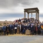 La Diputación de Ávila rinde homenaje a las instituciones y organizaciones que colaboraron para paliar los efectos del incendio de La Paramera en agosto de 2021.