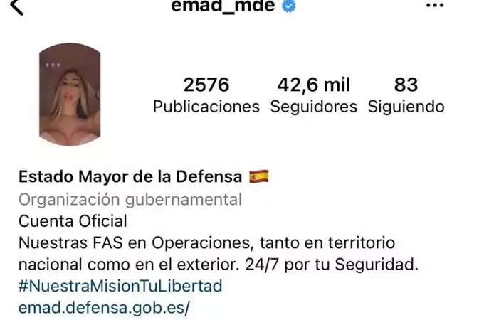 Hackean la cuenta de Instagram del Estado Mayor de la Defensa con imágenes de una mujer semidesnuda