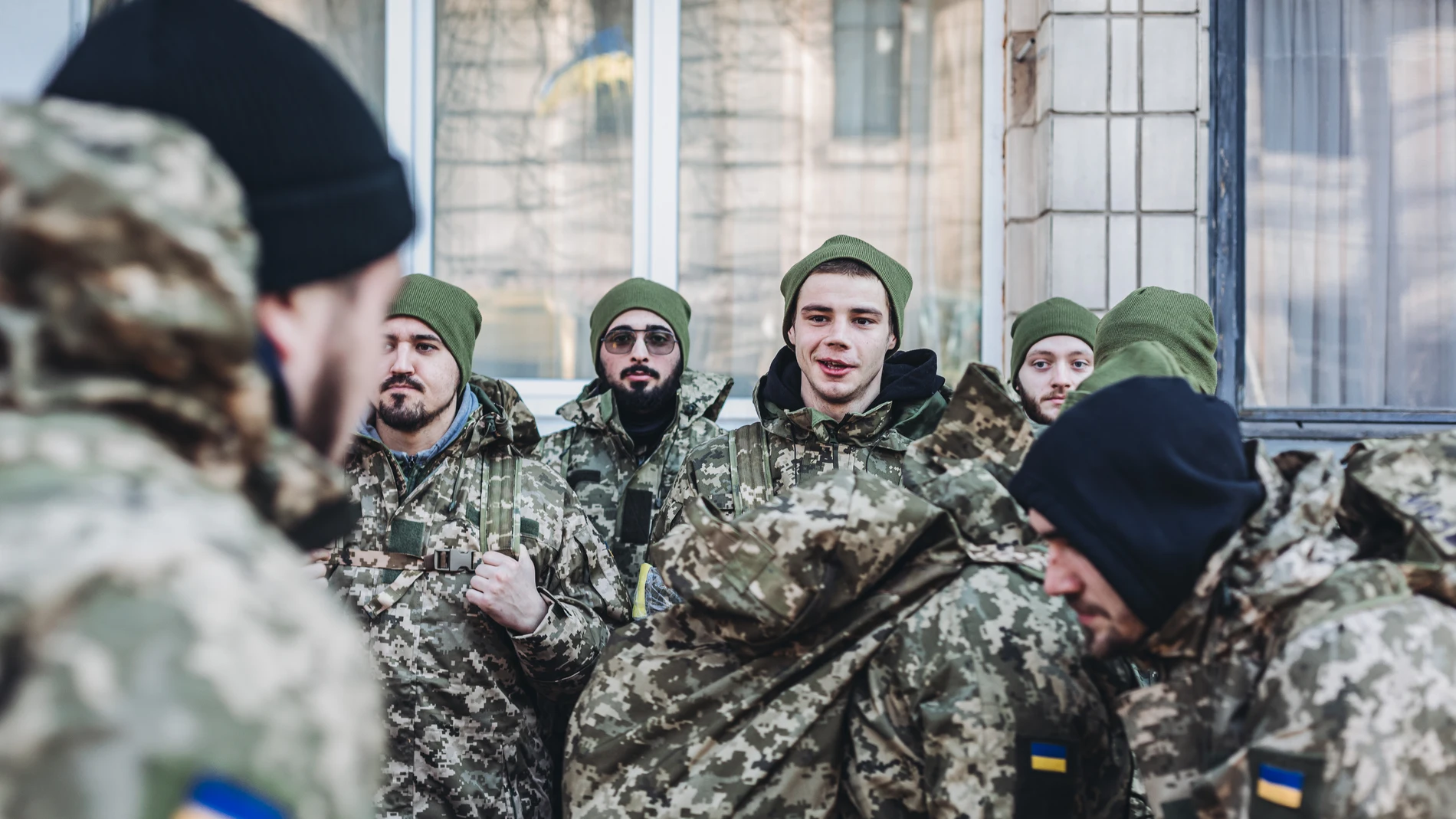 Soldados ucranianos en las calles de Kiev