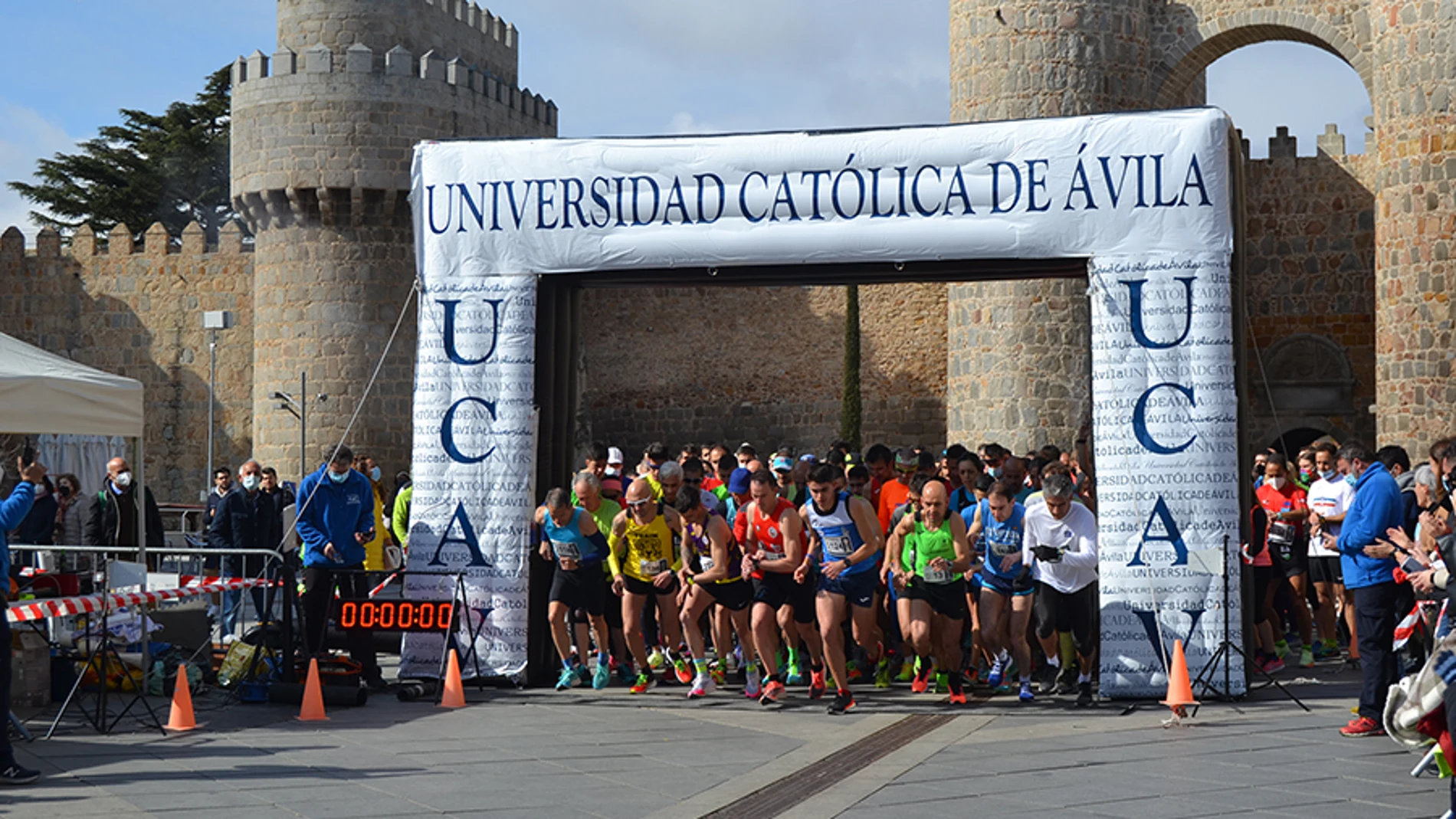 Carrera homenaje a los 25 años de la UCAV