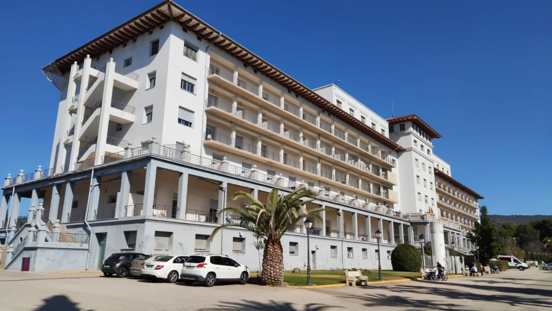 El Hospital Doctor Moliner en un centro sanitario de pacientes crónicos