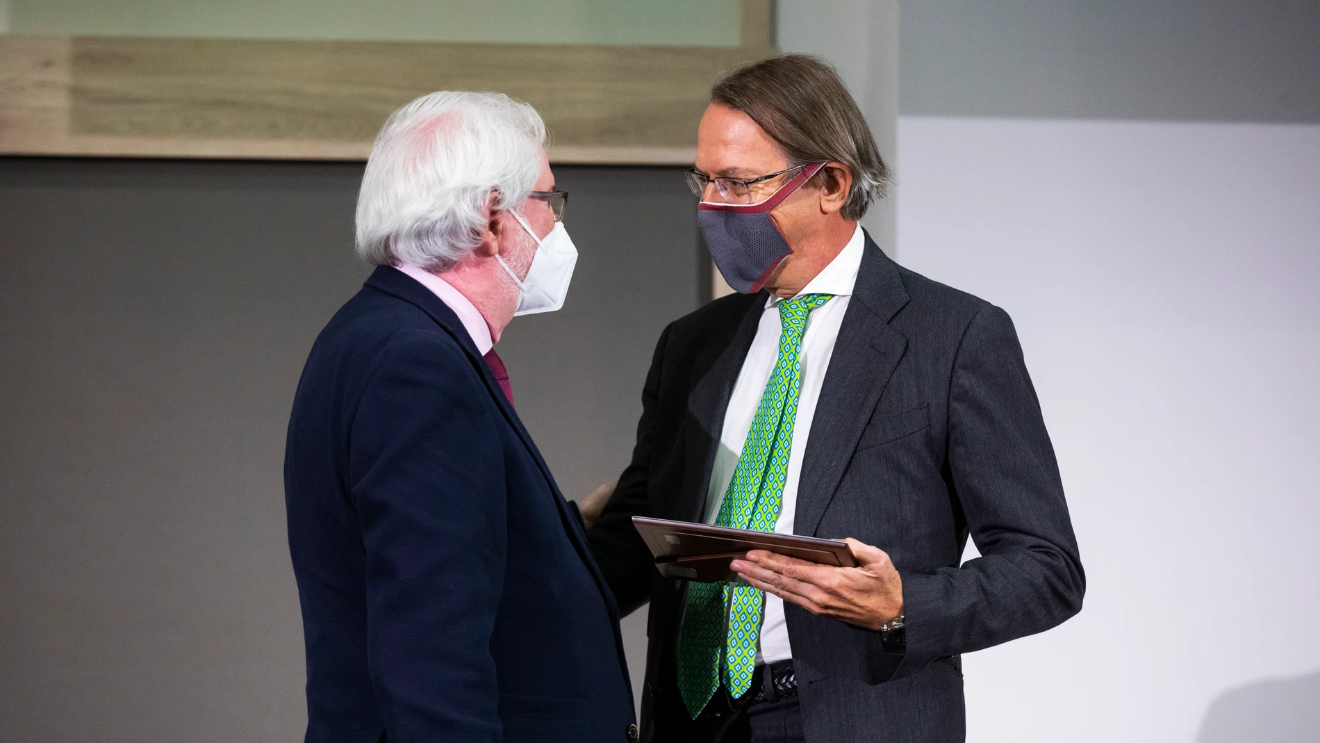 Premios Colegiados 2021 de COFM. Premio a José Antonio Vera.