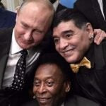 El encuentro entre Putin y Maradona