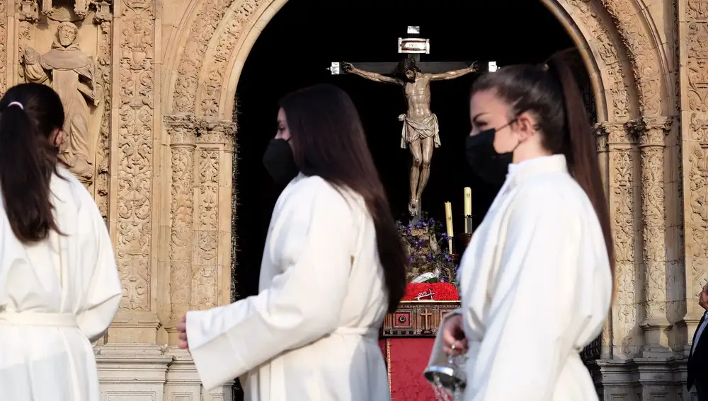 Vía Crucis organizado por la Junta de Semana Santa en Salamanca
