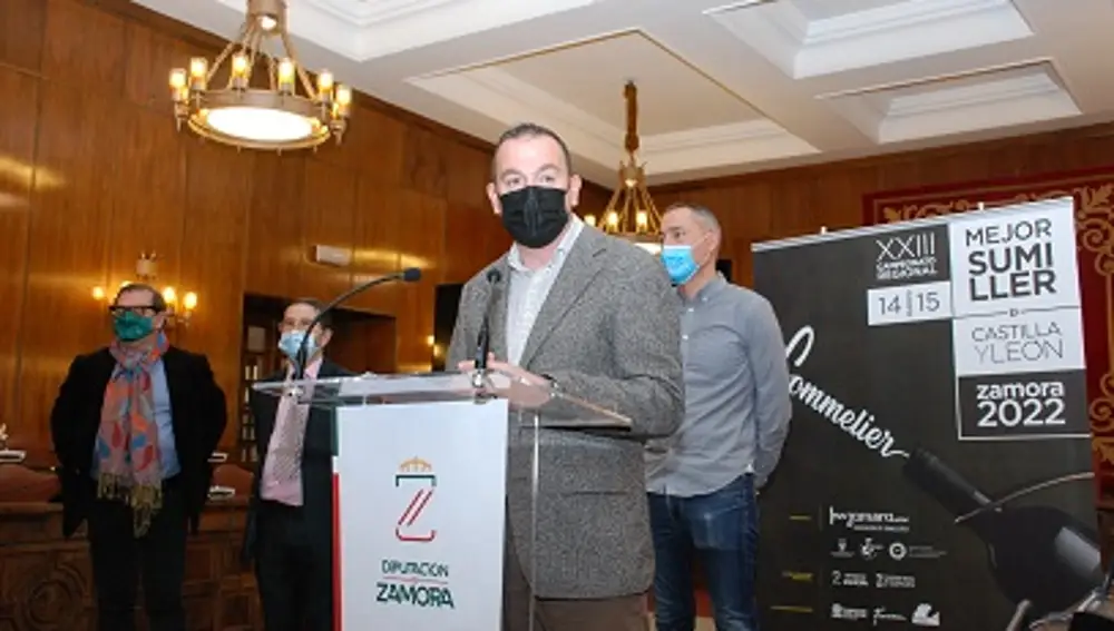El presidente de la Diputación de Zamora, Francisco José Requejo, participa en la presentación del concurso del "Mejor Sumiller de Castilla y León"