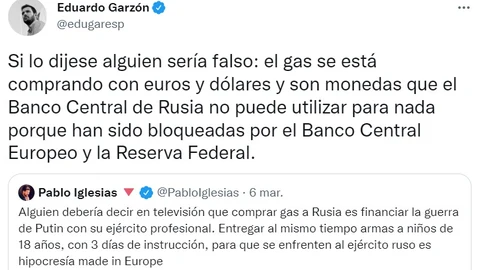 Tuits de Pablo Iglesias y Eduardo Garzón sobre el gas ruso
