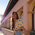 Rocío Osorno con vaqueros de Zara.