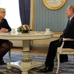 La líder de la extrema derecha francesa, Marine Le Pen, visitó a Vladimir Putin en el Kremlin en 2017