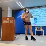 Adnaloi Vila durante su conferencia sobre la gordofobia en Bruselas
