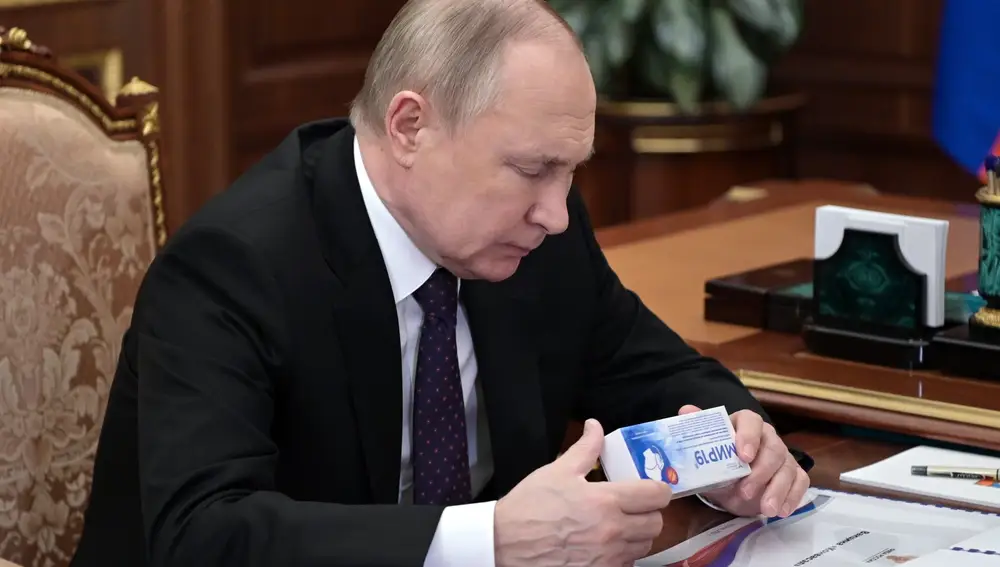 Vladimir Putin impuso unas estrictas medidas contra la Covid para evitar los contagios durante sus reuniones