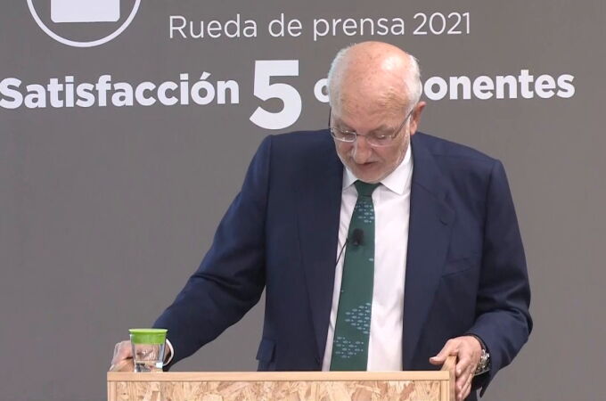 Juan Roig: “Tenemos mercancía más que suficiente, no va a faltar ningún producto”