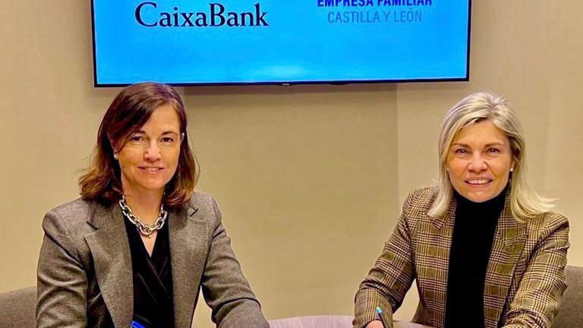 Caixabank Renueva Su Acuerdo De Colaboraci n Con Empresa Familiar De 