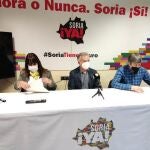 De izda a dcha, los procuradores de Soria ¡YA! Vanessa García, Ángel Ceña y Toño Palomar