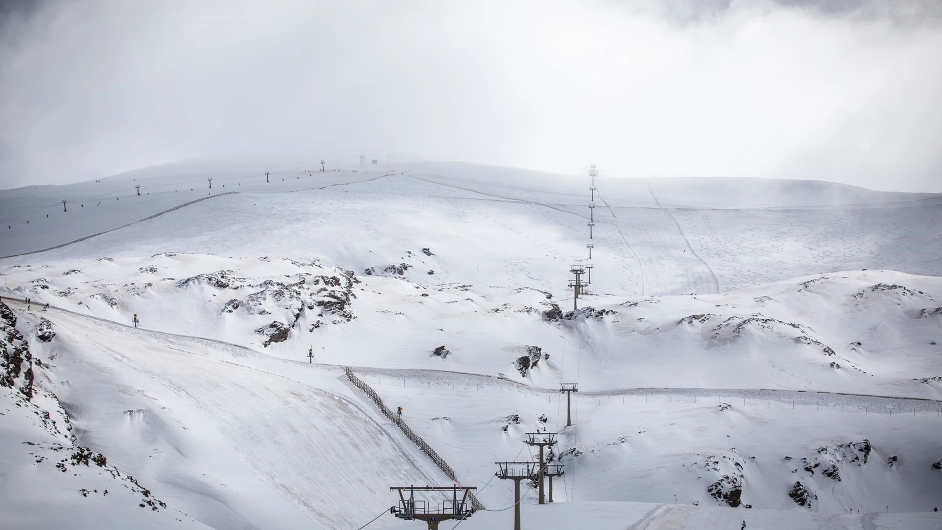 Zona de la laguna en la estación de esquí de Sierra Nevada. CETURSA SIERRA NEVADA