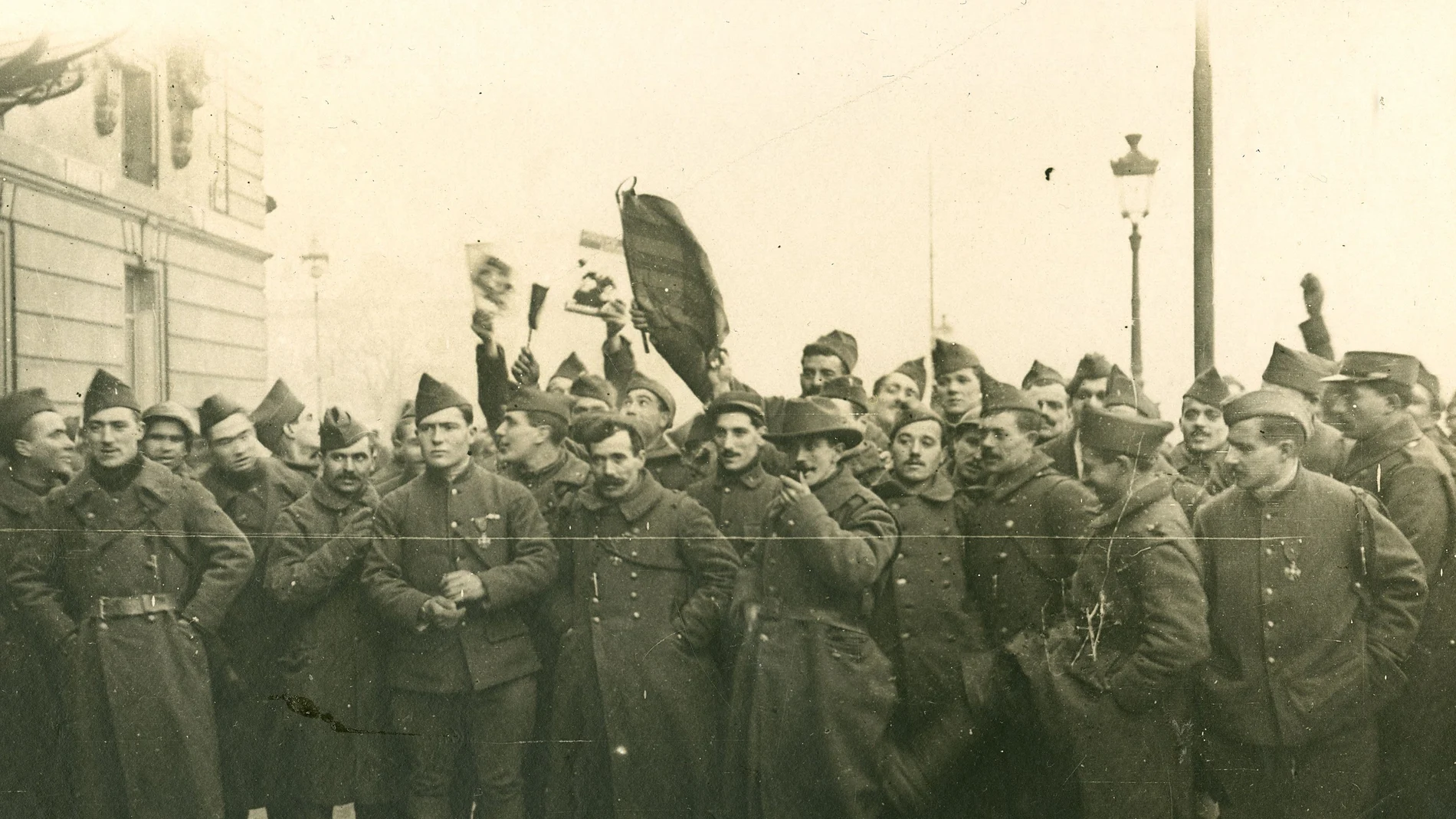 En diciembre de 1917, soldados en un almuerzo en honor a los españoles encuadrados en la Legión Extranjera