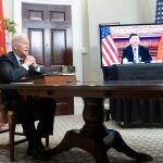 Imagen de archivo del encuentro mantenido entre Joe Biden y Xi Jinping en noviembre de 2021