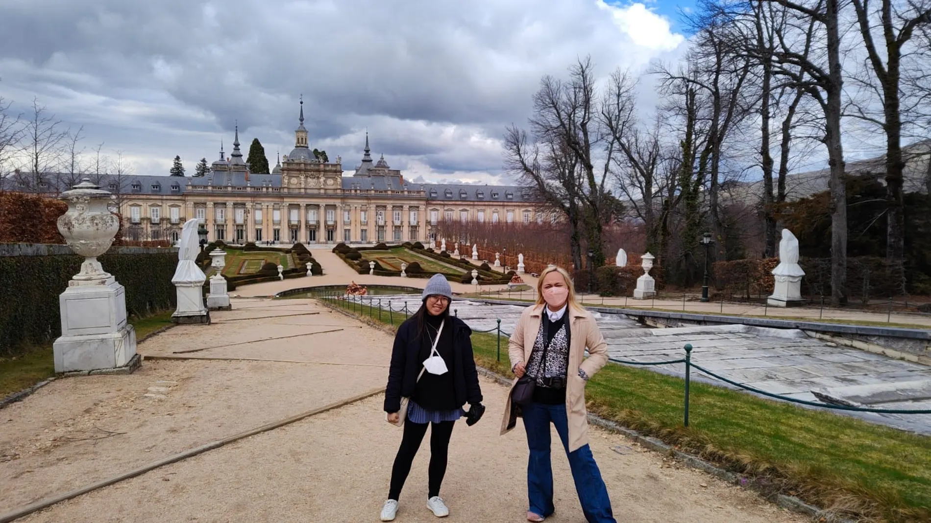 Dos periodistas especializadas internacionales descubren los encantos de La Granja