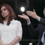 Entre el medio centenar de procesados figura Cristina Fernández, viuda de Néstor Kirchner