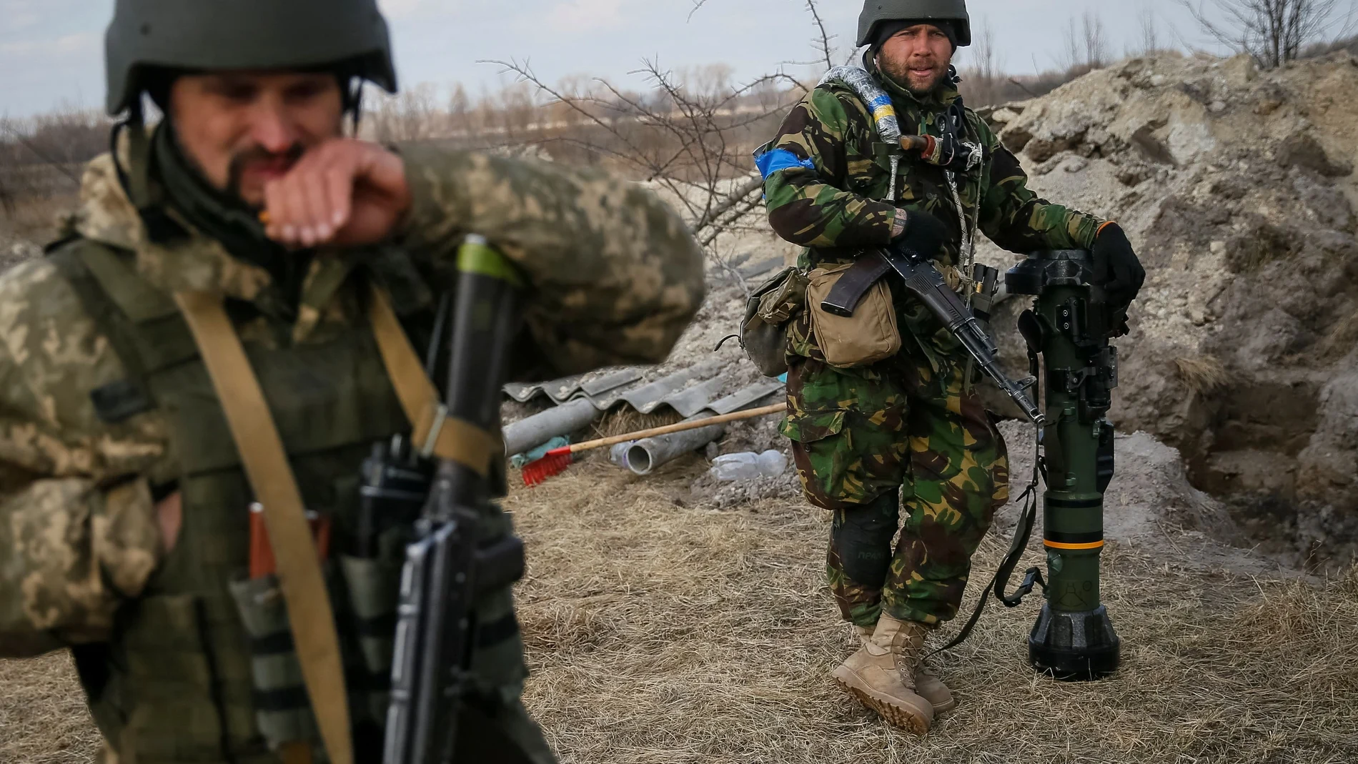 Las tropas ucranianas han matado a más de 300 militares rusos y han destruido doce carros de combate, diez vehículos blindados y varios aviones durante el último día, según ha recogido la agencia de noticias UNIAN.