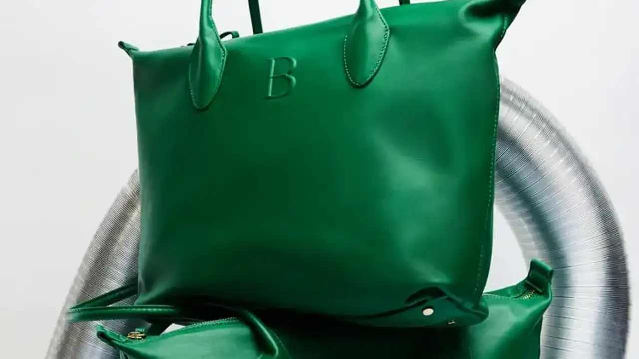 Ya aquí el nuevo bolso de lujo personalizable Zara